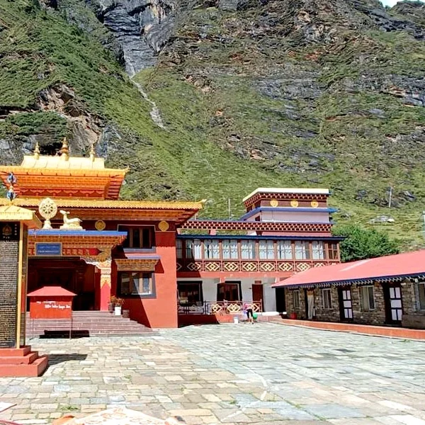 Tsum Valley Trek