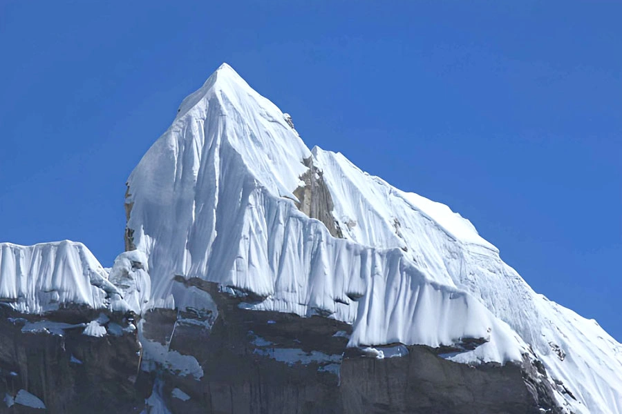 Lobuche Peak Climbing